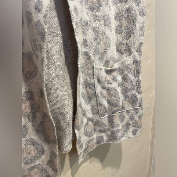 SPLENDID Cheetah Leopard Cardigan Sweater Hooded - Picture 7 of 11